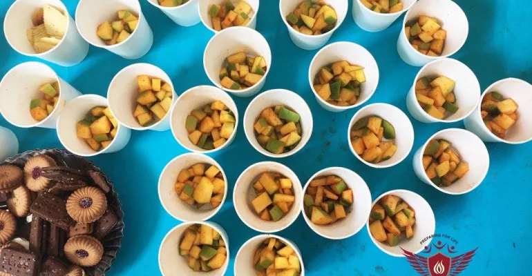 Grade 2 students hosted a market in the campus!!