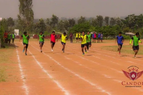 100m Dash!!!
