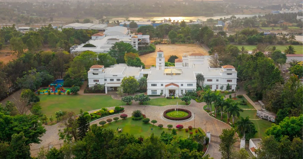 Candor School Campus View
